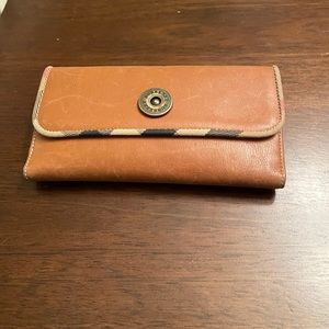Burberry leather wallet